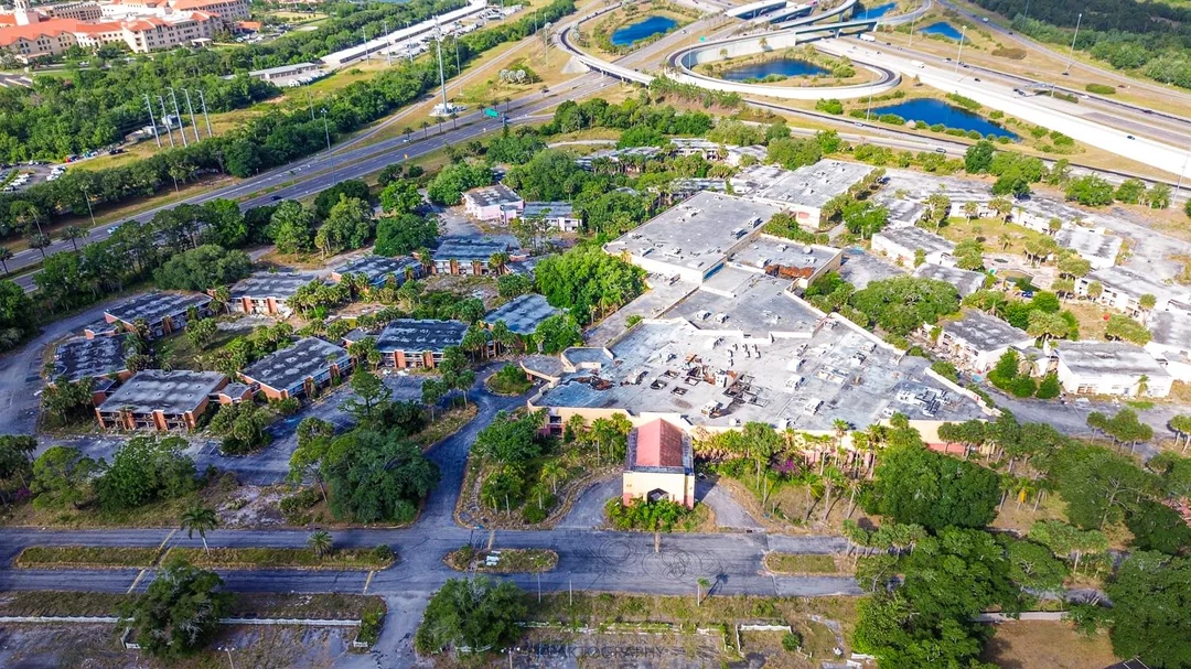 Why the Orlando Sun Resort Was Abandoned