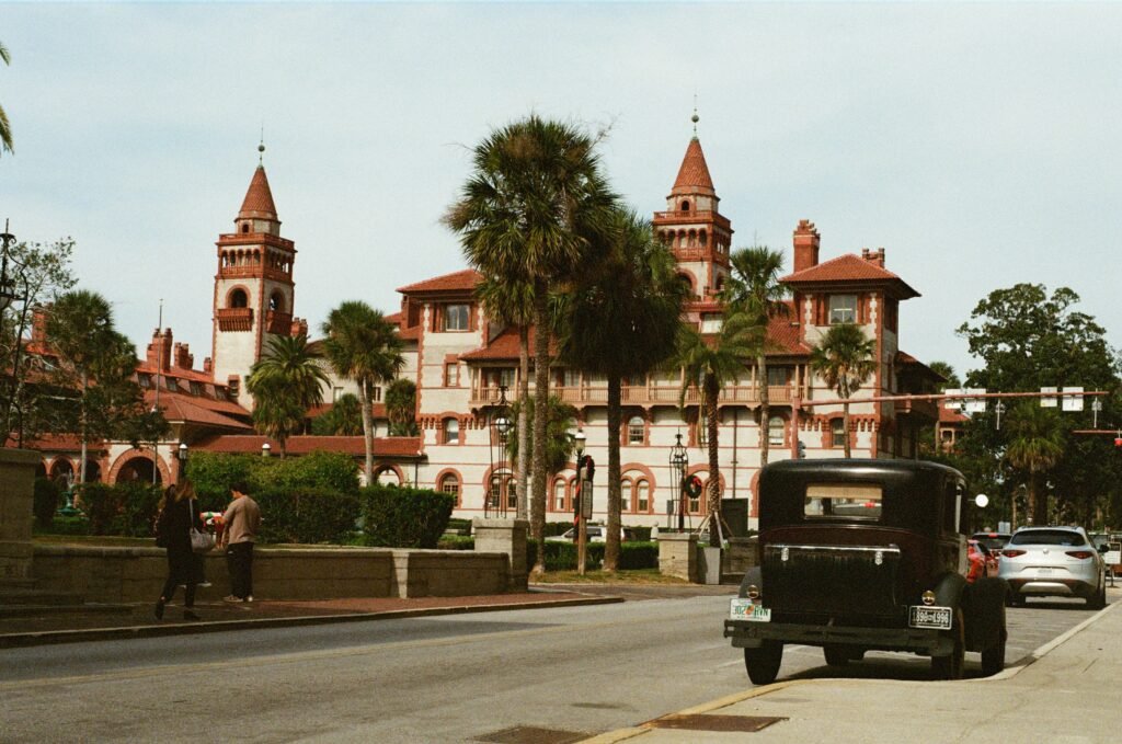 alex santiago duaknnyqcce unsplash